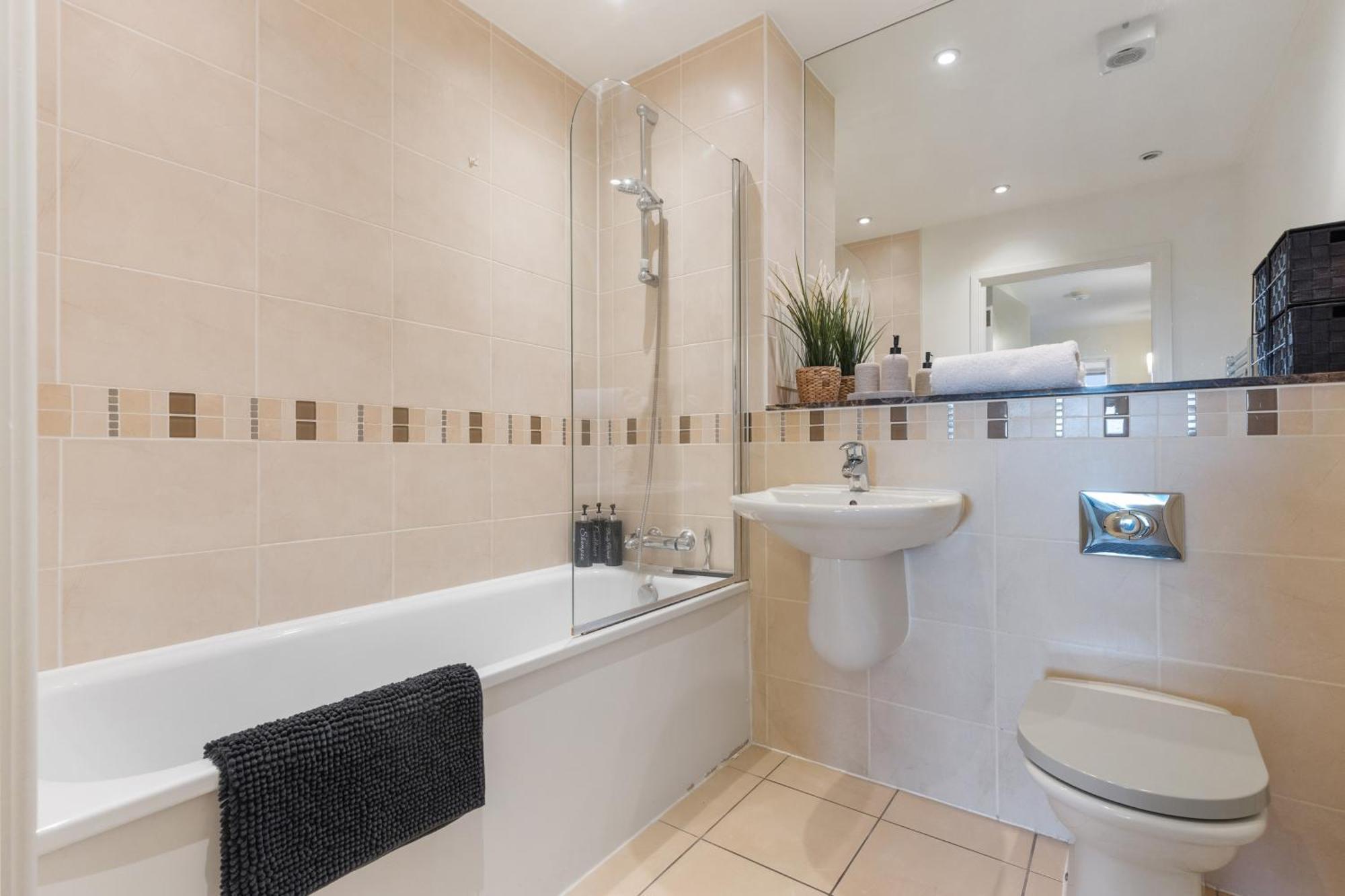 Stratford Skyview Apartment ลอนดอน ภายนอก รูปภาพ
