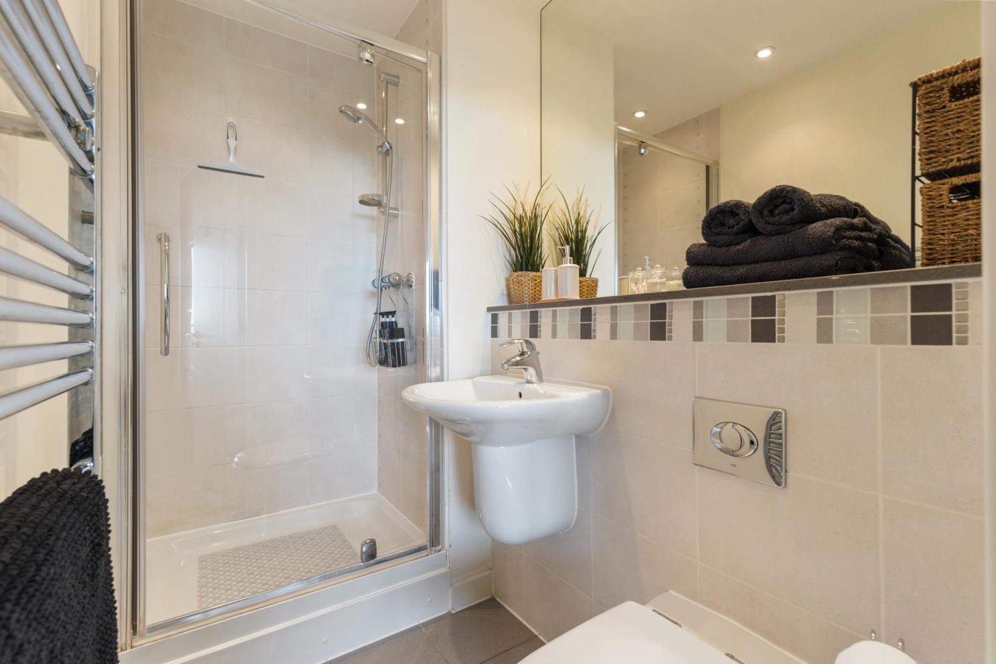 Stratford Skyview Apartment ลอนดอน ภายนอก รูปภาพ