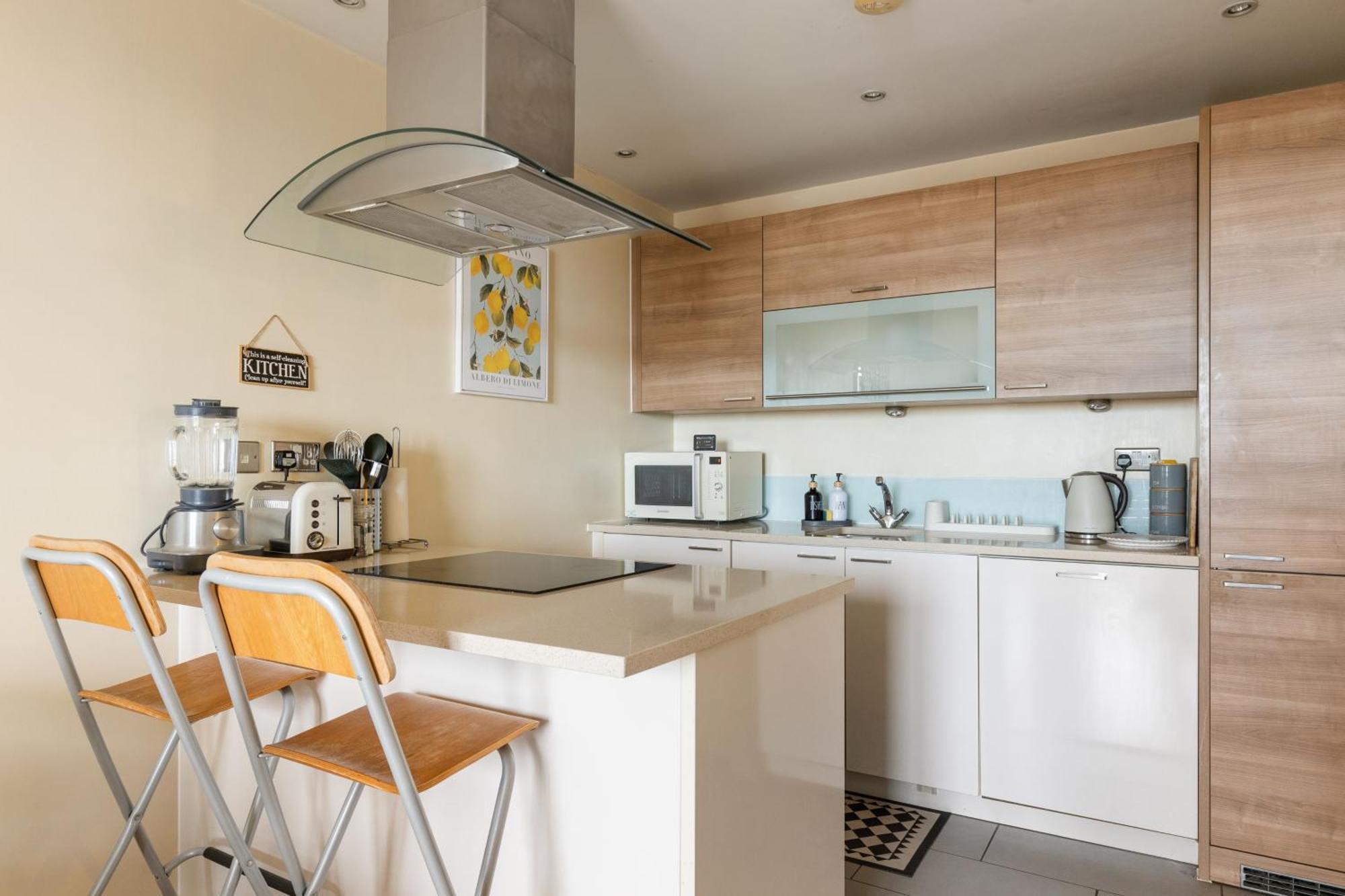 Stratford Skyview Apartment ลอนดอน ภายนอก รูปภาพ